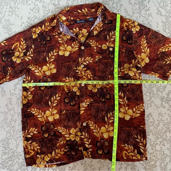 Hawaiian Shirt - Picture 5 of 6